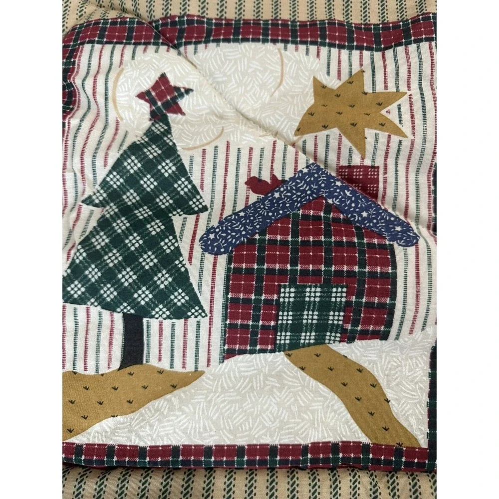 Vintage‎ Christmas Queen Bedspread Santa Claus, Christmas Trees, Snowman NEW